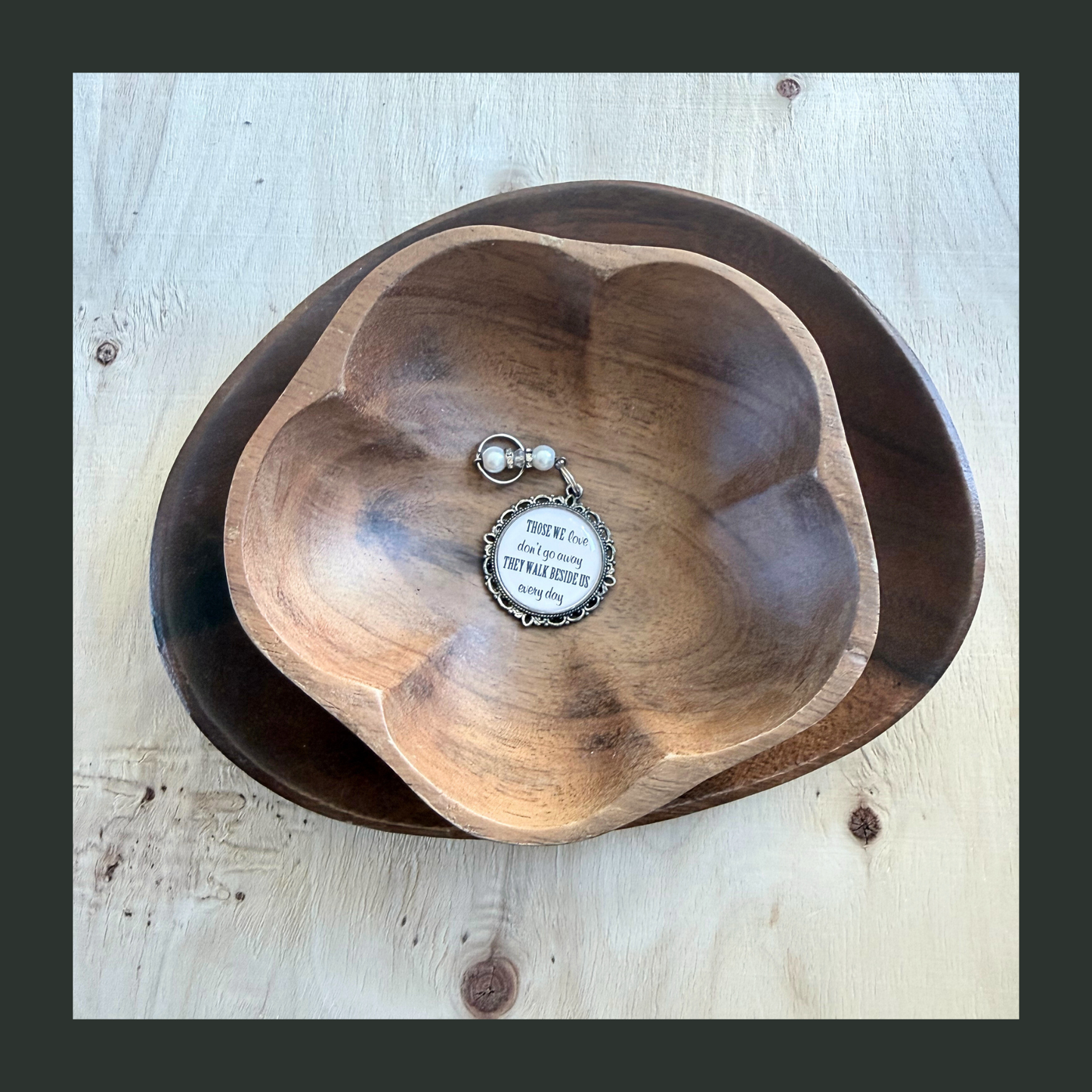 Acacia Dish Pair — Oval & Flower