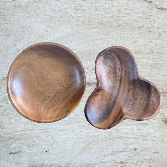 Acacia Dish Pair — Round & Clover