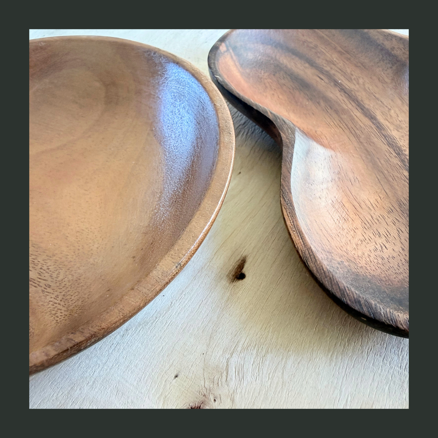 Acacia Dish Pair — Round & Clover